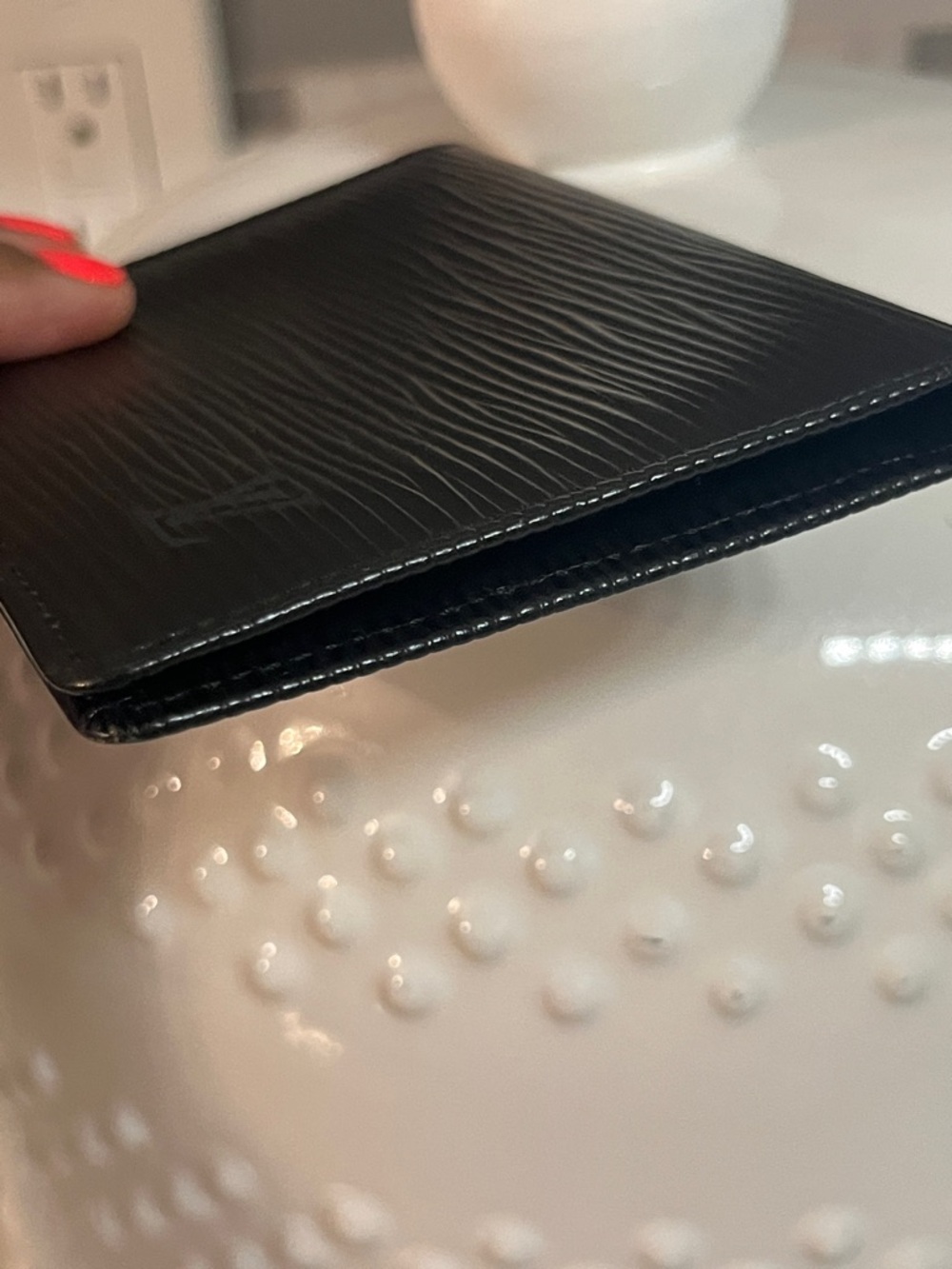 Louis Vuitton Black Epi Leather Card/ID Holder - Picture 10 of 10
